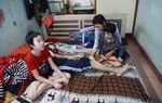 Nhà báo Ngô Bá Lục kêu gọi được hơn 150 triệu ủng hộ gia đình người mẹ bị mất việc, nuôi 3 con bệnh tật