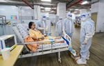 Số ca mắc Covid-19 kỷ lục với 14.224 trường hợp, 315 bệnh nhân tử vong