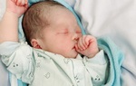 Mẹ mắc Covid-19, con vẫn chào đời khỏe mạnh