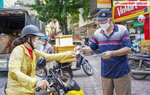 Người dân Hà Nội mong tiếp tục duy trì phiếu đi chợ