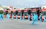 Bạc Liêu, Vĩnh Long đón người dân từ TPHCM về quê