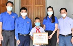 Hà Tĩnh: Tặng bằng khen cho cậu bé 9 tuổi dũng cảm cứu em bé 2 tuổi chới với dưới nước