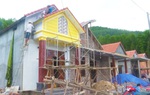 Bàn giao 103 nhà tái định cư trước mùa mưa bão cho người dân Quảng Bình