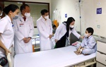 Phó Chủ tịch nước Võ Thị Ánh Xuân thăm, tặng quà cho bệnh nhi nhân dịp Tết Trung thu 2021