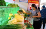 Độc đáo gian hàng thực phẩm “không người bán, vạn người mua” 