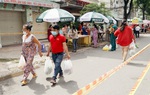 TPHCM: Người dân phấn khởi với buổi đi chợ đầu tiên sau thời gian giãn cách 