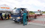 Bình Dương bất ngờ tạm dừng triển khai "thẻ thông hành"