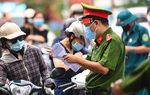 Có thay đổi trong cách cấp giấy đi đường tại Hà Nội
