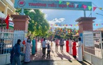 Những học sinh "vùng xanh" được đến trường khai giảng