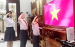 Học sinh miền Trung náo nức dự lễ khai giảng trực tuyến trong đại dịch