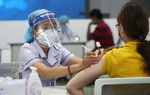 Nguồn cung còn hạn chế, chưa tiêm vaccine ngừa Covid-19 cho học sinh