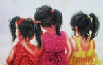 Yêu thương ở nhà có 3 chị em gái