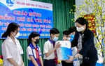 Chủ tịch Hội LHPN Việt Nam tặng quà Xuân tại Cà Mau