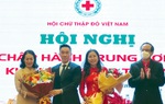 Bà Bùi Thị Hòa được bầu giữ chức Chủ tịch Hội Chữ thập đỏ Việt Nam khóa X
