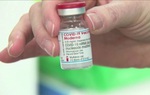 Mũi bổ sung vaccine Moderna bằng nửa liều tiêm