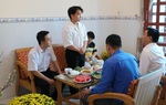 “Mang Tết cho em” xoa dịu nỗi đau của trẻ mồ côi do Covid-19