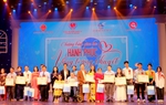 “Hạnh phúc vầng trăng khuyết” tôn vinh những cặp vợ chồng khuyết tật tiêu biểu