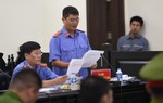 Vụ bé gái bị đóng đinh vào đầu: Viện kiểm sát đề nghị trả hồ sơ để điều tra bổ sung người mẹ