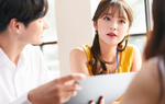 Kinh ngạc khi thấy chồng lạnh lùng vô cảm với cả gia đình em trai