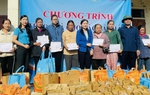 Lãnh đạo Hội LHPN Việt Nam thăm hỏi, chia sẻ với bà con vùng lũ Kỳ Sơn