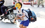 “Học sinh tiểu học vất vả hơn cả nhân viên văn phòng!” 