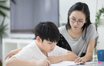 3 kiểu yêu thương của cha mẹ khiến trẻ ngộp thở