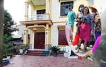 Vụ 3 con đốt nhà mẹ đẻ qua lời kể hàng xóm: "Làng tôi chưa bao giờ xảy ra sự việc đau lòng đến thế"