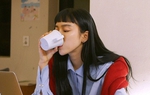 4 kiểu uống nước âm thầm phá hủy thận của bạn