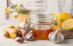 Mật ong kết hợp thêm loại gia vị quen thuộc trong bếp: Lợi ích gấp đôi
