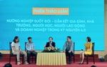 Cha mẹ "mù mờ" trong hướng nghiệp cho con