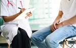 Vì sao ngày càng nhiều đàn ông trẻ tại Mỹ chọn triệt sản dài hạn dù chưa có con?