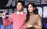 Song Joong Ki sánh đôi bên "chị đẹp" Shin Hyun Been ra mắt phim mới