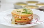 Bánh trứng kẹp phô mai thơm nức ăn sáng vừa ngon vừa lạ miệng 
