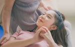 Con gái biết yêu, bố mẹ có nên kiểm tra điện thoại?