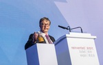 Tỷ phú Bill Gates tiết lộ từng uống "nước từ chất thải" 