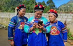 Tiếp cận không gian mạng là một cuộc cách mạng đổi đời cho bà con miền núi 