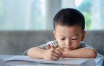 Nếu con bạn mắc phải 4 thói quen xấu này thì có học ngày học đêm, điểm số vẫn lẹt đẹt 