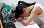 Con thi trượt cấp 3 trường điểm, cách hành xử của cha mẹ bị lên án