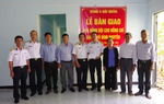 Vùng 4 Hải quân trao tặng “Nhà đồng đội” cho quân nhân có hoàn cảnh khó khăn
