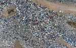 Sa mạc Atacama biến thành bãi rác khổng lồ 