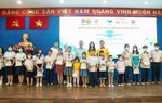“Chắp cánh ước mơ” cho học sinh mồ côi do dịch Covid-19 
