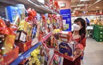 Bào ngư, khô heo mắc mật vào giỏ quà Tết