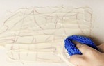 Dọn nhà đón Tết: Tường sạch bóng không một vết chì màu con vẽ cực đơn giản