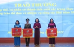 Hội LHPN TP Hải Phòng: Trao quà Tết cho Chi hội trưởng không kiêm nhiệm