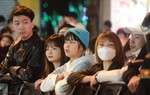 Phố đi bộ Hồ Gươm đông đúc trước thềm countdown 2023, an ninh được tăng cường các ngả