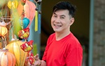 Ca sĩ Đoan Trường trang trí nhà đẹp để mẹ vui đón Tết 