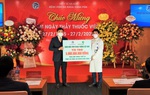 Vietcombank trao tặng 5 tỷ đồng cho Bệnh viện Đa khoa Xanh Pôn