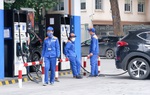 Vì sao các cây xăng tại Hà Nội đìu hiu trước giờ điều chỉnh giá?