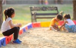 Con học giỏi nhưng không có bạn