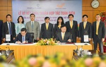 Vietcombank và Vietnam Post ký thỏa thuận hợp tác toàn diện